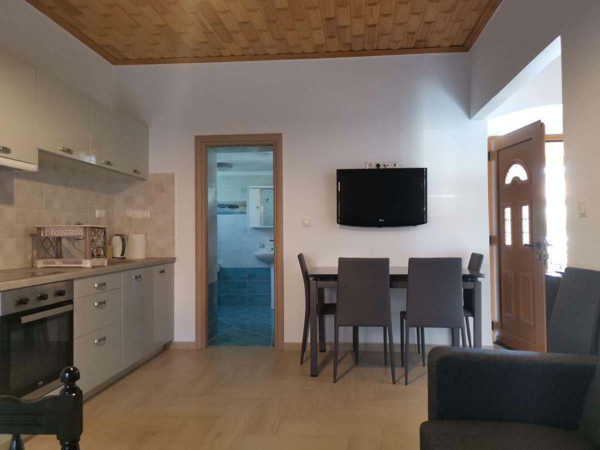 Villa Matina سامباتيكي المظهر الخارجي الصورة