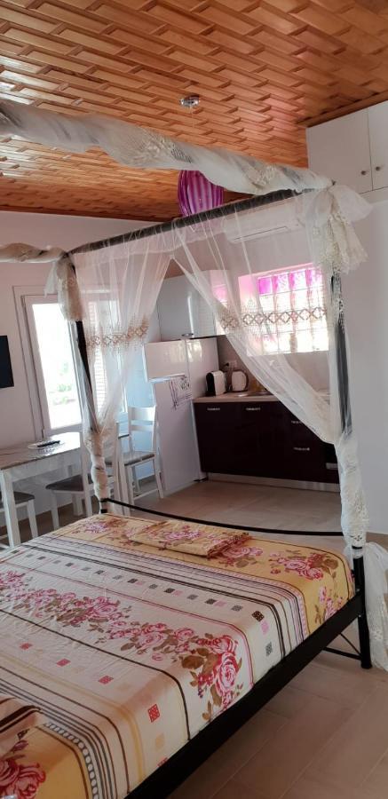 Villa Matina سامباتيكي المظهر الخارجي الصورة